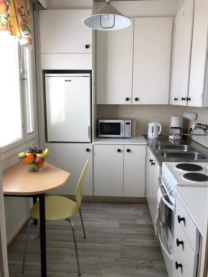 Lovely Apartment Within Walking Distance -Centre Pori Luaran gambar