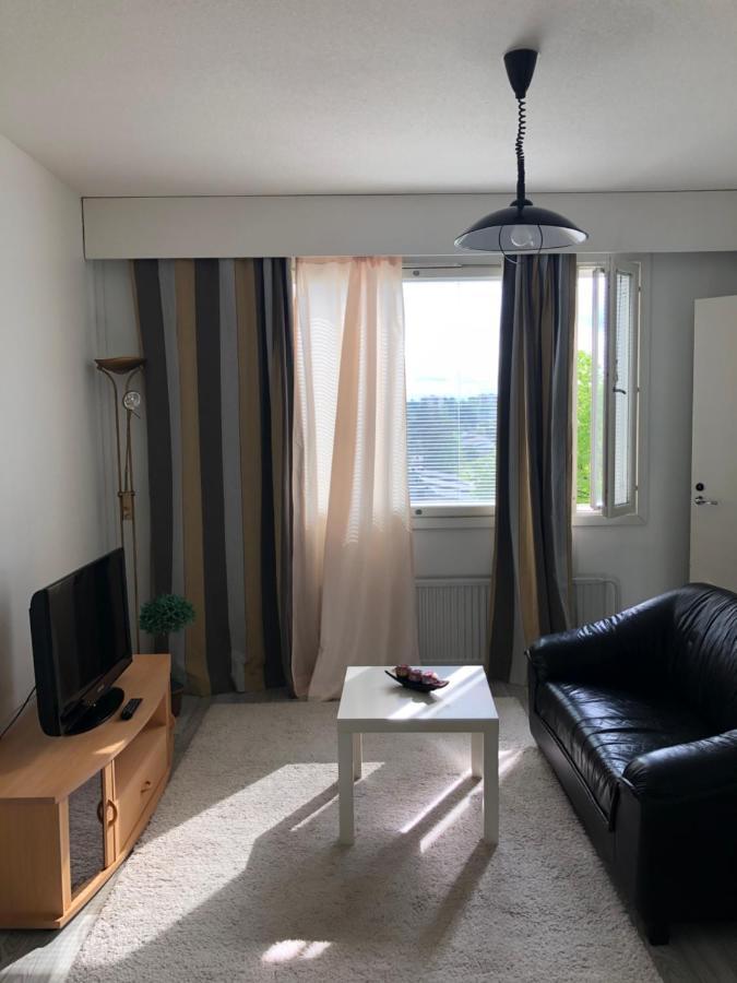 Lovely Apartment Within Walking Distance -Centre Pori Luaran gambar