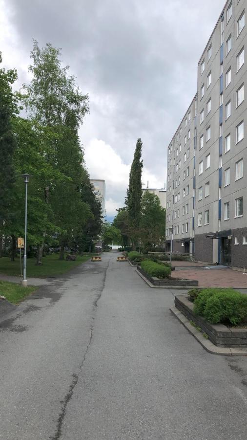 Lovely Apartment Within Walking Distance -Centre Pori Luaran gambar